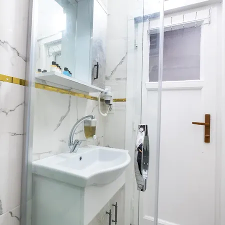 Taksim Corner Istanboel