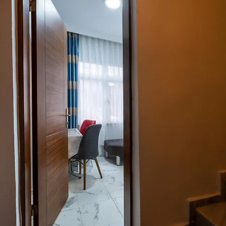 Aparthotel Taksim Corner *